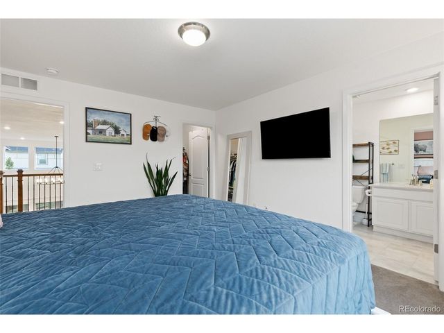 908 Gilpin Cir, Erie, CO 80516