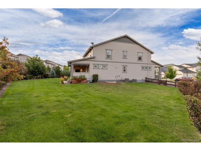 908 Gilpin Cir, Erie, CO 80516