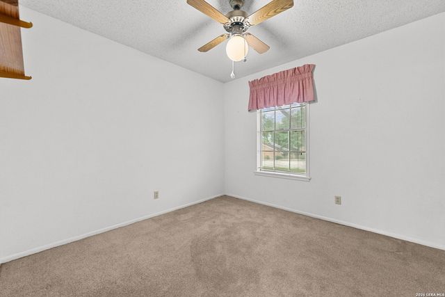 618 Fair Ln, New Braunfels, TX 78130
