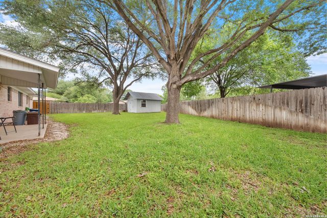 618 Fair Ln, New Braunfels, TX 78130