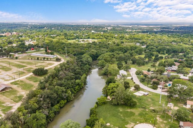 618 Fair Ln, New Braunfels, TX 78130