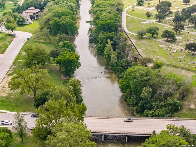 618 Fair Ln, New Braunfels, TX 78130