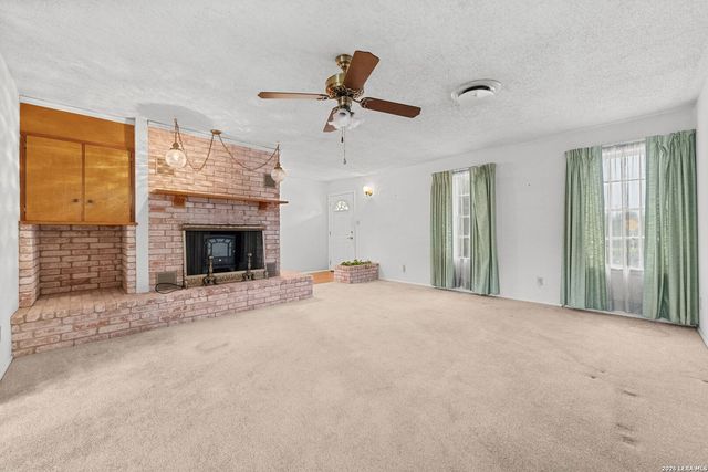 618 Fair Ln, New Braunfels, TX 78130