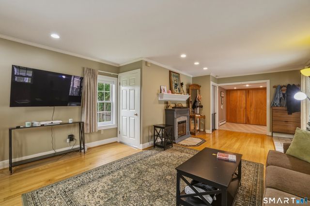 161 Leetes Island Road, Branford, CT 06405
