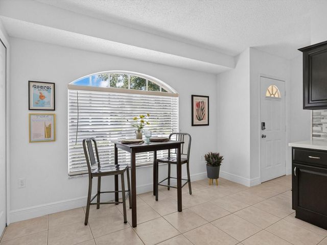 1119 KENWORTH DRIVE, Apopka, FL 32712