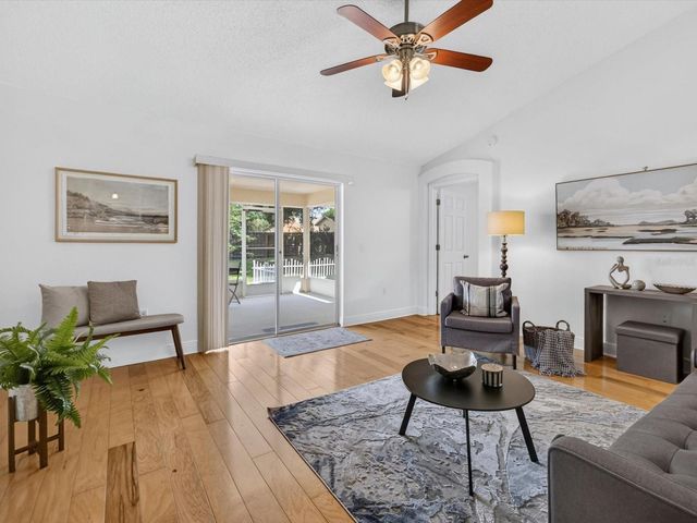 1119 KENWORTH DRIVE, Apopka, FL 32712