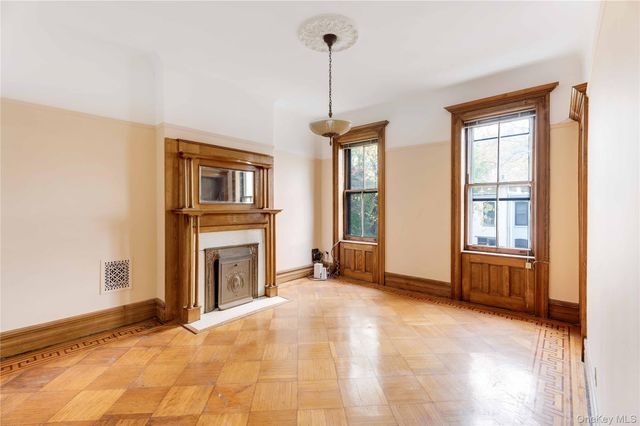 173 Rutland Road, Brooklyn, NY 11225