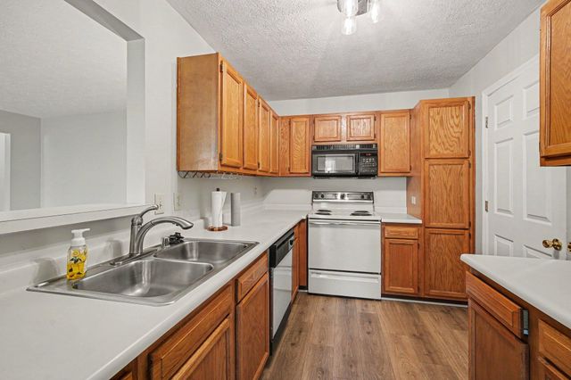 16 Meadow Lane, 4, Highland Heights, KY 41076