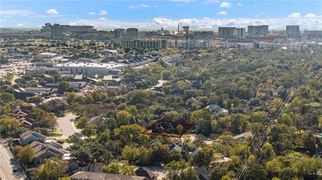 204 Hearthstone Circle, College Station, TX 77840