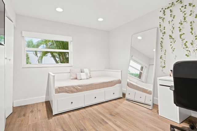 11455 Whisper Sound Drive, Boca Raton, FL 33428