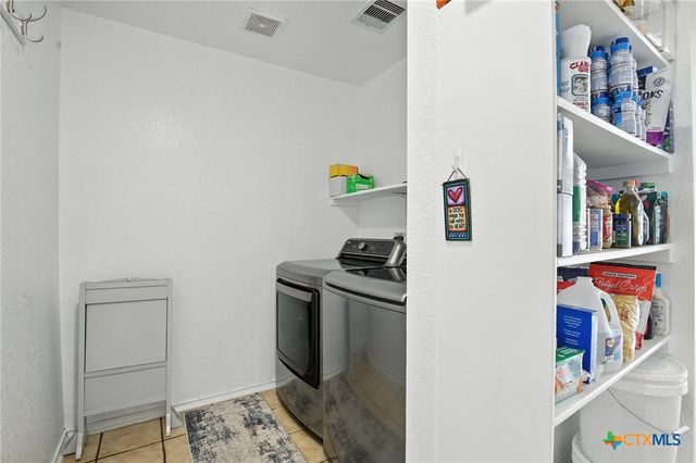 7722 Cortland Oak, San Antonio, TX 78254