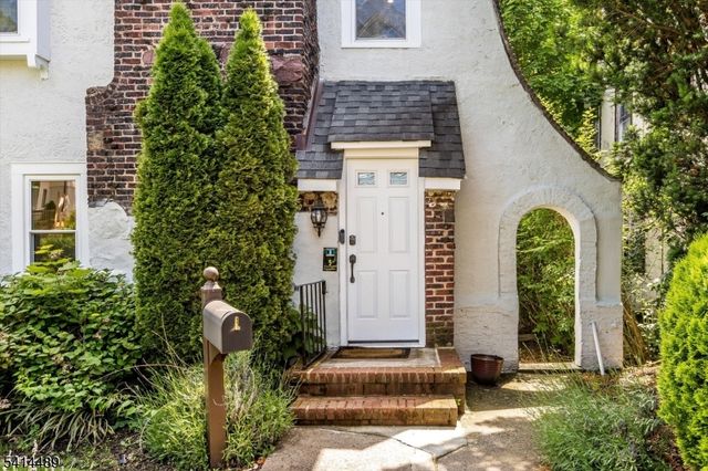 5 Canterbury Dr, Montclair Twp., NJ 07042