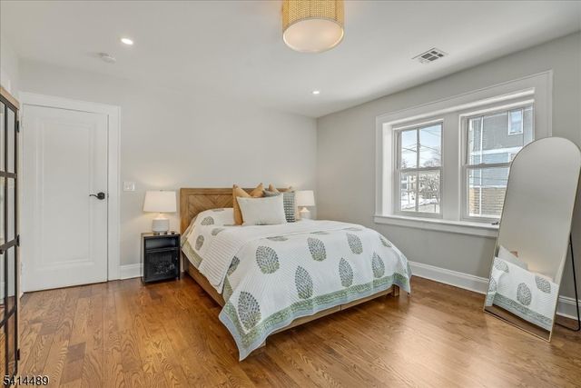 5 Canterbury Dr, Montclair Twp., NJ 07042