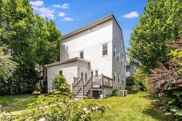 5 Canterbury Dr, Montclair Twp., NJ 07042