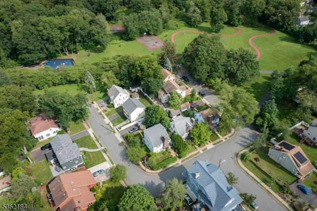 5 Canterbury Dr, Montclair Twp., NJ 07042