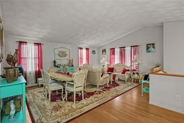 155 De Pinedo Street, Providence, RI 02904