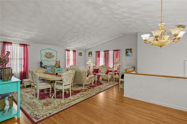 155 De Pinedo Street, Providence, RI 02904