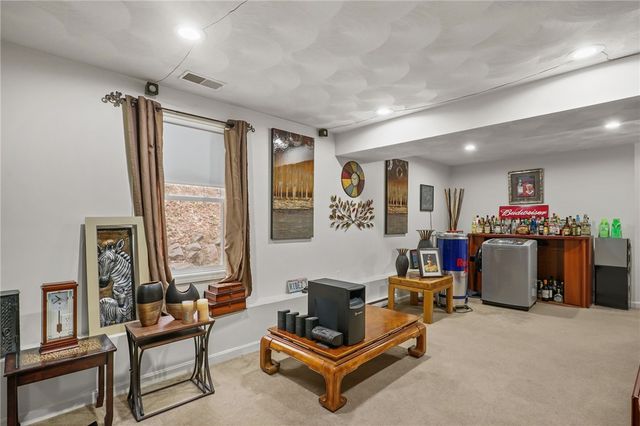 155 De Pinedo Street, Providence, RI 02904