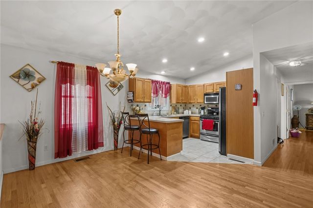 155 De Pinedo Street, Providence, RI 02904