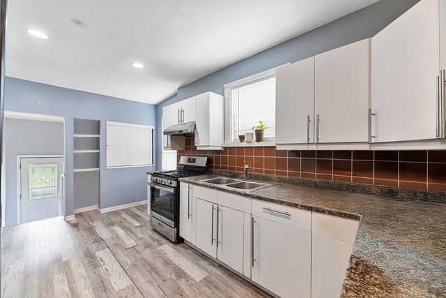 1s217 Valley Road, Lombard, IL 60148