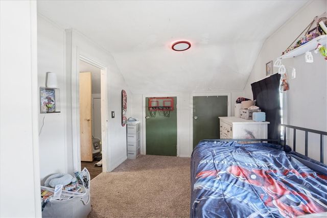 208 Simmonsville Avenue, Johnston, RI 02919