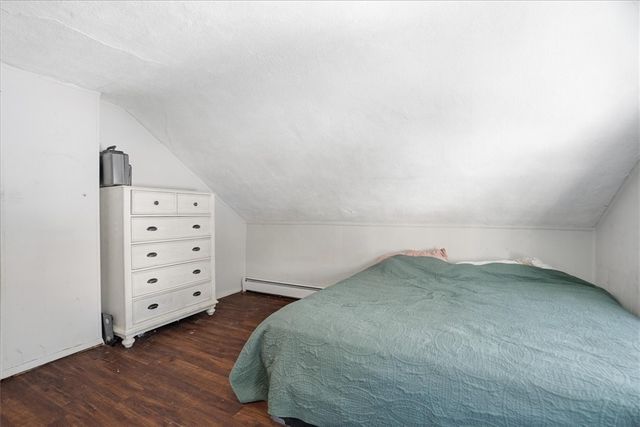 208 Simmonsville Avenue, Johnston, RI 02919