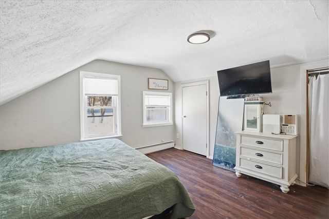 208 Simmonsville Avenue, Johnston, RI 02919