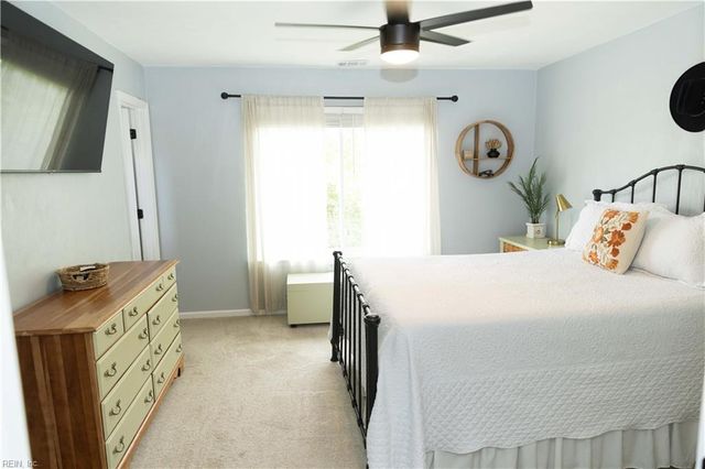 1848 Monument DR, Virginia Beach, VA 23464