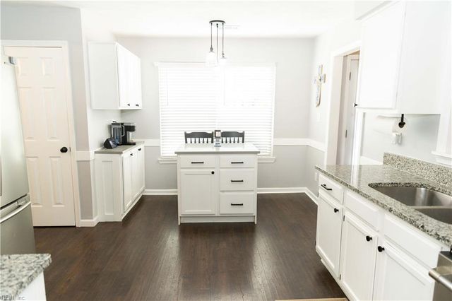 1848 Monument DR, Virginia Beach, VA 23464
