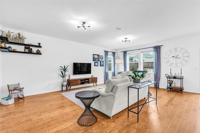 10825 Blacket DR, Austin, TX 78747