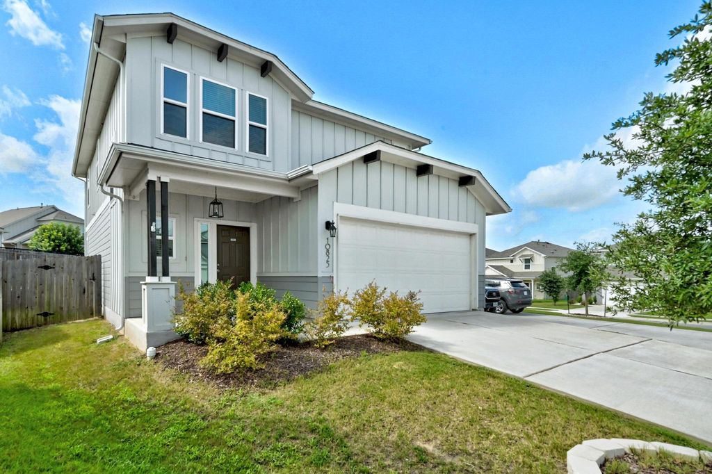 10825 Blacket DR, Austin, TX 78747