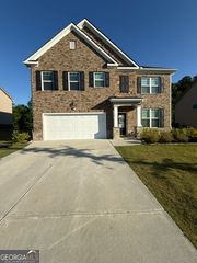 639 Blue Juniper Circle, Loganville, GA 30052