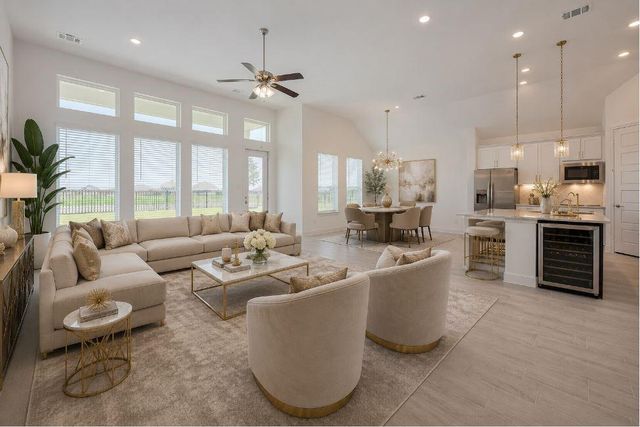 3019 Golden Isle Drive, Texas City, TX 77568