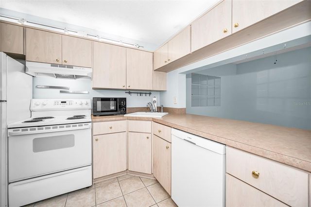 3232 LAKE PINE WAY E C1, Tarpon Springs, FL 34688