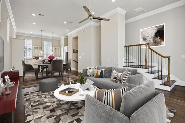 2016 Covent Garden Station, Houston, TX 77045