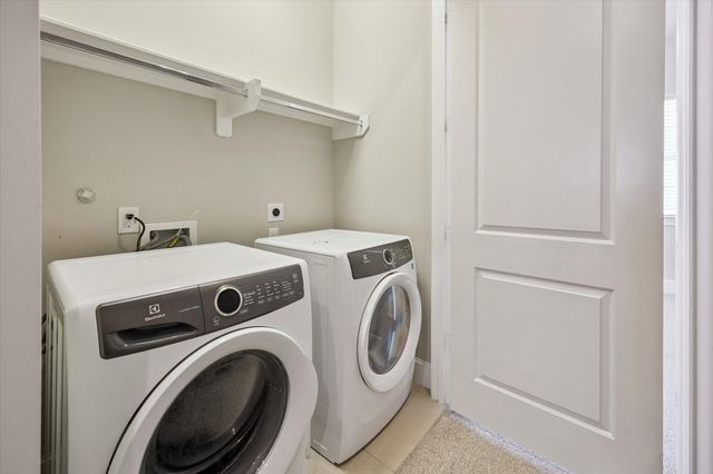 2016 Covent Garden Station, Houston, TX 77045