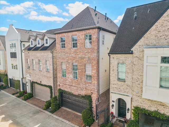 2016 Covent Garden Station, Houston, TX 77045