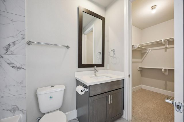 2016 Covent Garden Station, Houston, TX 77045