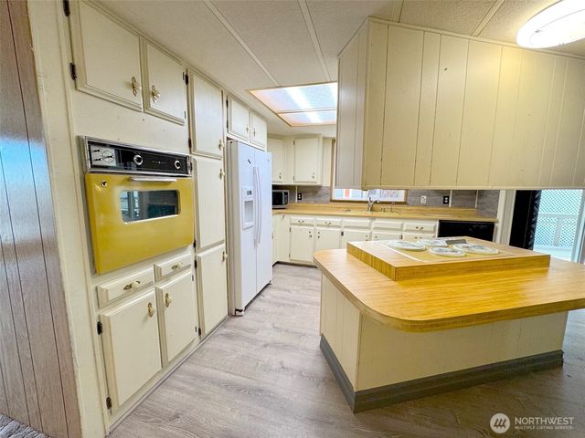 1372 Samuel Drive, Walla Walla, WA 99362