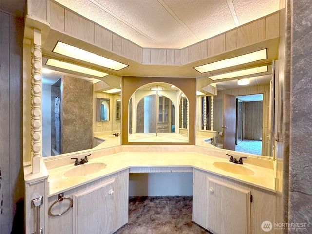 1372 Samuel Drive, Walla Walla, WA 99362