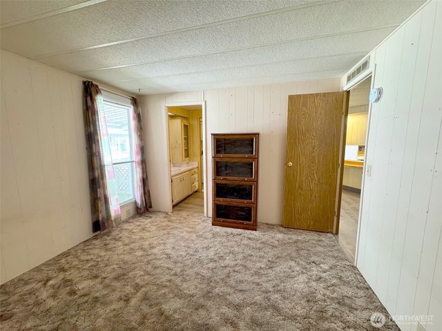 1372 Samuel Drive, Walla Walla, WA 99362