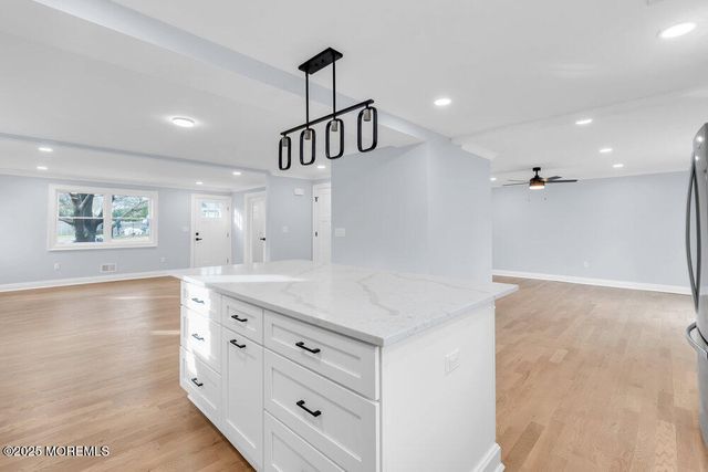 124 Robinson Place, Shrewsbury Boro, NJ 07702