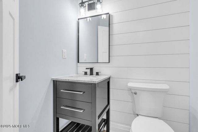 124 Robinson Place, Shrewsbury Boro, NJ 07702