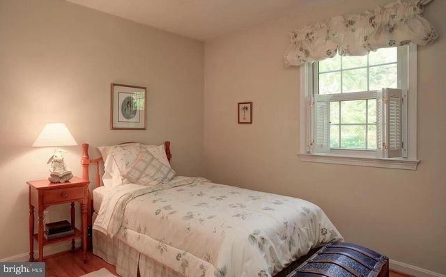 3124 BARNARD CT, Fairfax, VA 22031