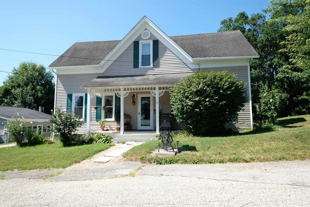 621 W Oak Street, Ellettsville, IN 47429