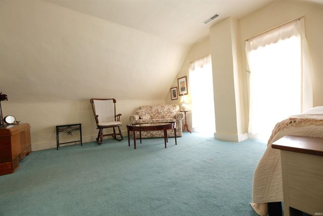 621 W Oak Street, Ellettsville, IN 47429