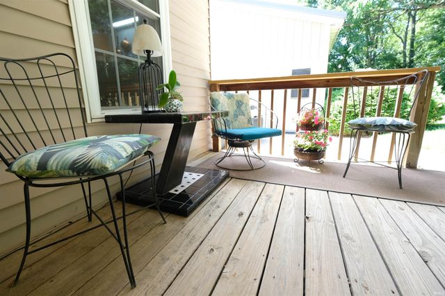 621 W Oak Street, Ellettsville, IN 47429