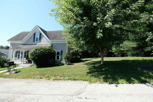 621 W Oak Street, Ellettsville, IN 47429