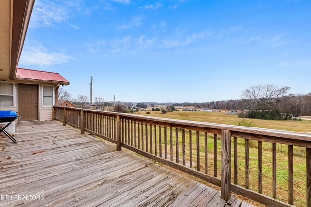 8055 Steekee Creek Rd, Loudon, TN 37774