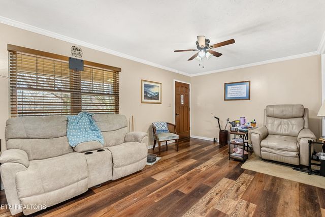 8055 Steekee Creek Rd, Loudon, TN 37774